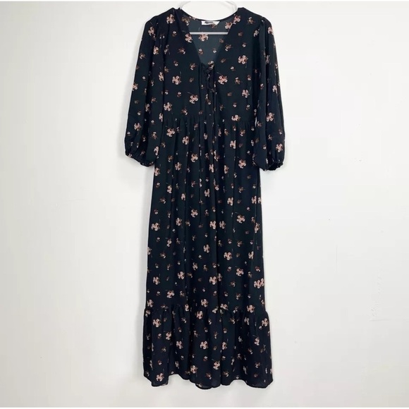 Lush Dresses & Skirts - Lush Dress Womens Small Black Ditsy Floral Long